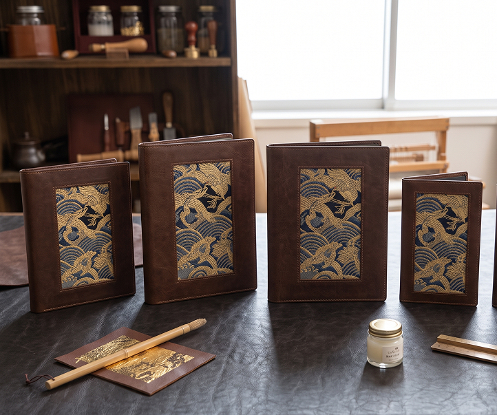 本革・合皮・人工皮革を使った革製品の製作・OEMを承ります。